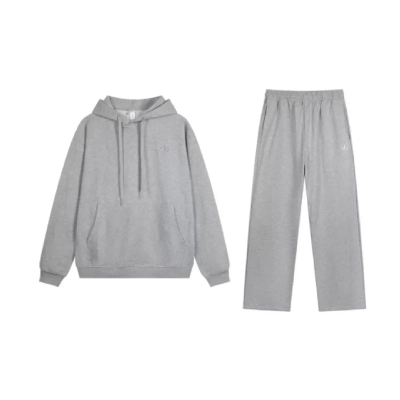 EM Sneakers Alo Yoga Hoodie & Sweatpant Set Gray 01