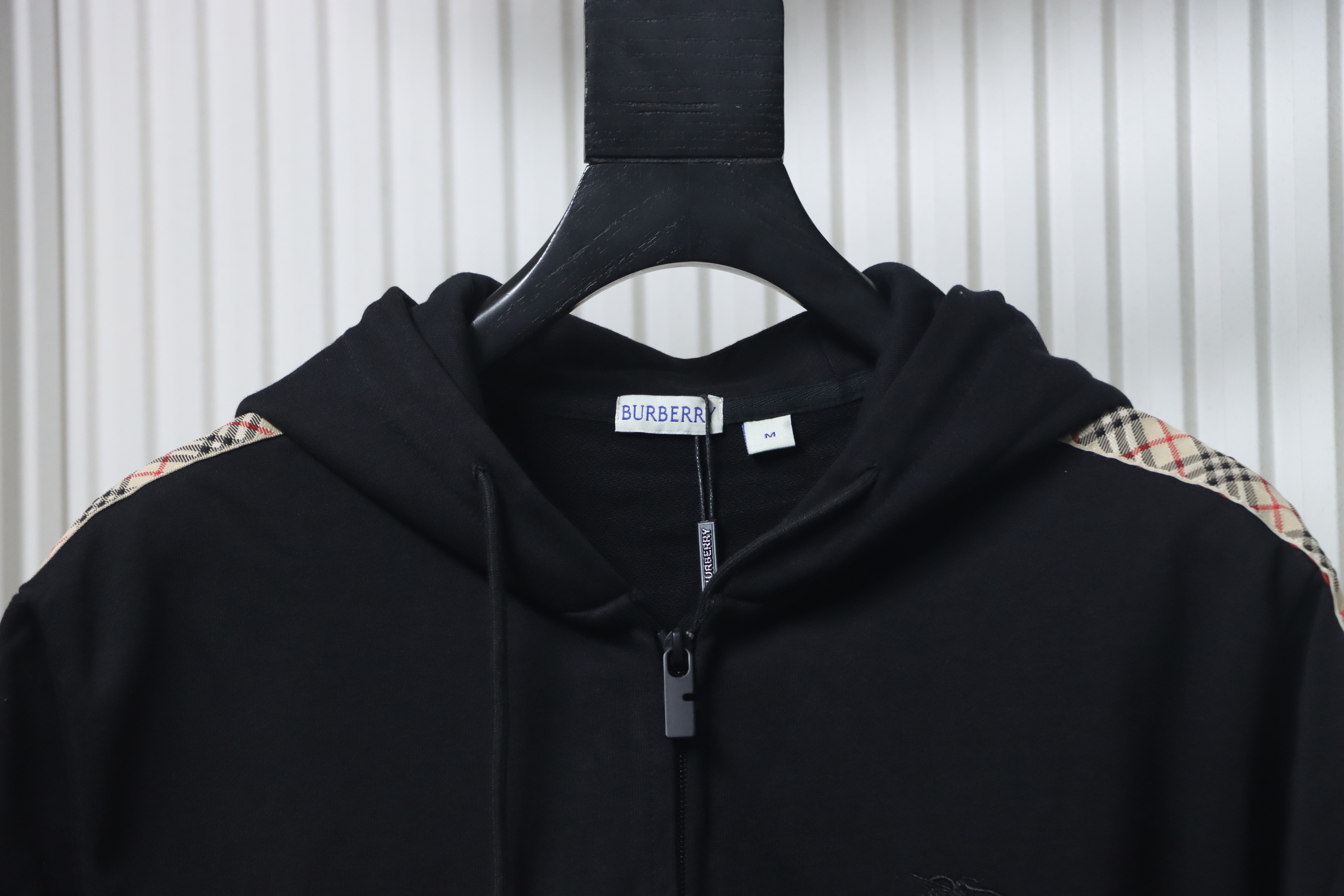 EM Sneakers Burberry Black Zip-up Hoodie with Side Quilting Pattern