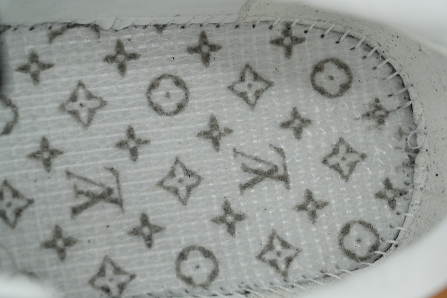 EM Sneakers Louis Vuitton LV Tilted Sneaker Black