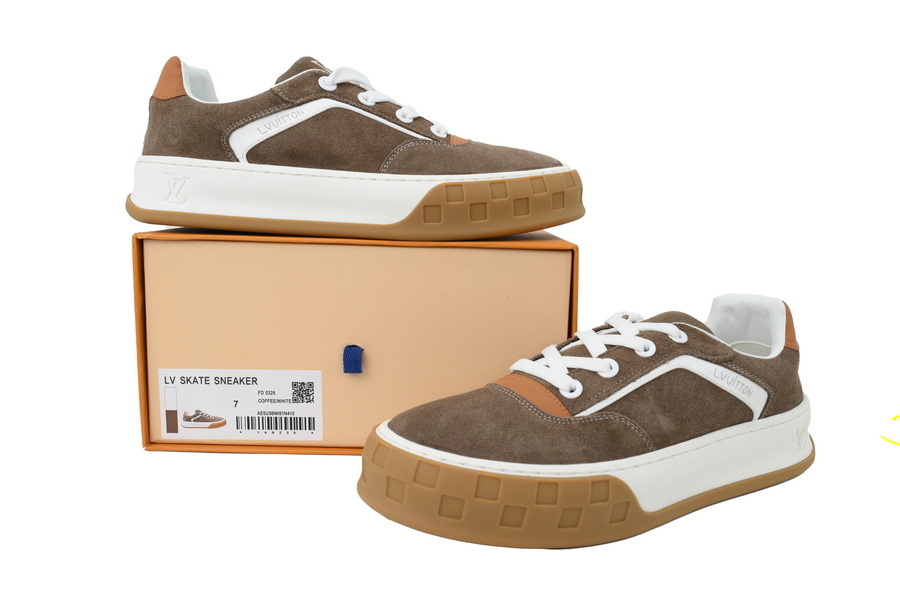 EM Sneakers Louis Vuitton LV Tilted Sneaker Grey