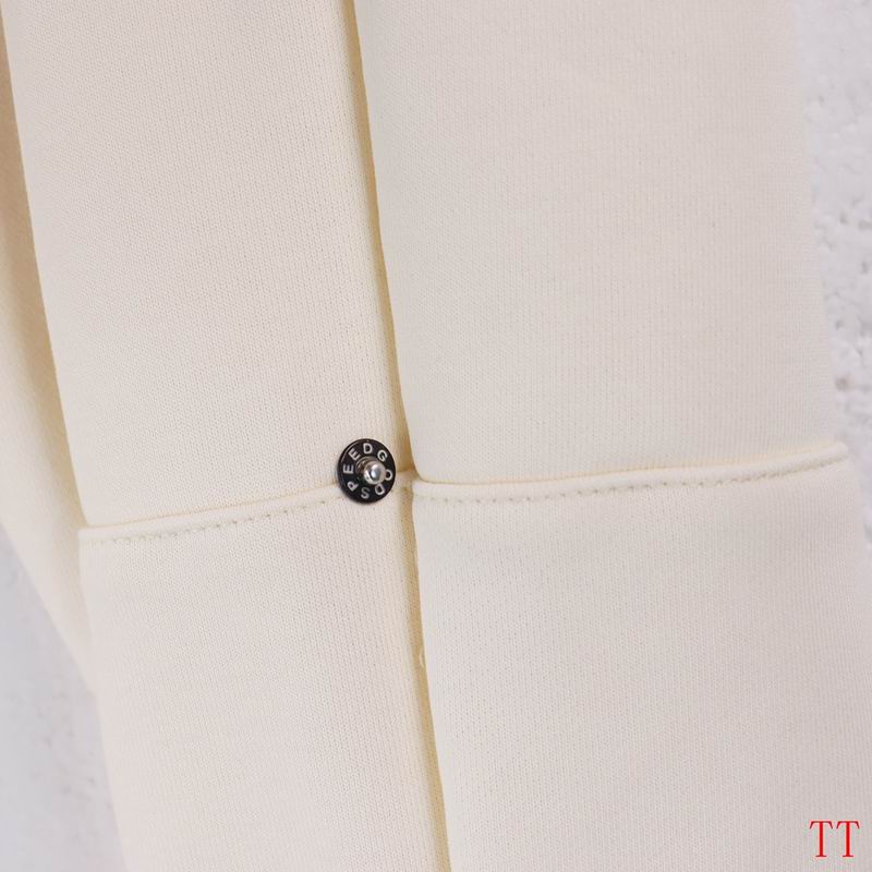 EM Sneakers Godspeed OG Logo Hoodie & Sweatpant Set Cream Red