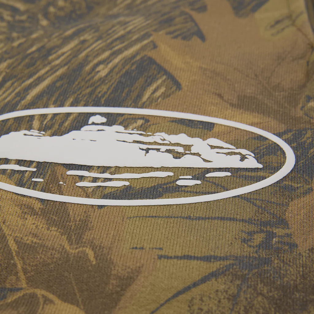 EM Sneakers Corteiz Island Puff Print Zip Hoodie Forest Camo