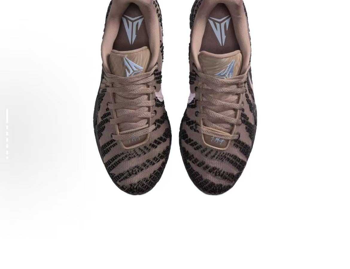 EM Sneakers Nike Ja 3 Showstopper