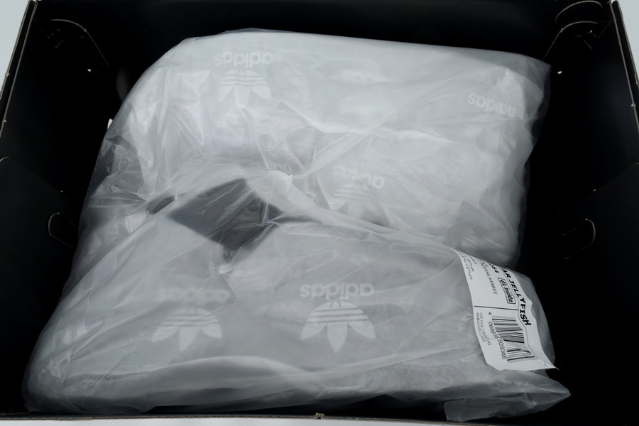 EM Sneakers Adidas Adistar Jellyfish x Pharrell x VIRGINIA Black