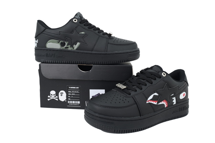 EM Sneakers A Bathing Ape Bape Sta Black Shark Collaboration