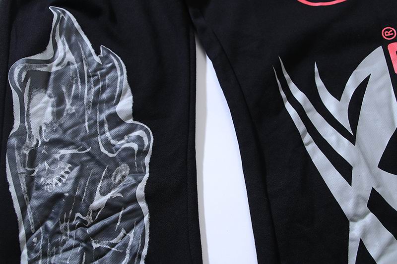 EM Sneakers Hellstar Airbrushed Skull Flare BottomSweatpants Midnight Dye Black