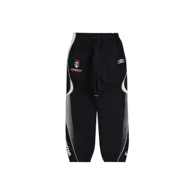 EM Sneakers Supreme Umbro Track Pant Black 01