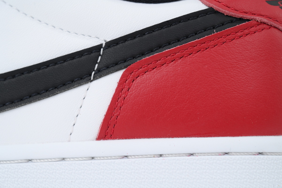 EM Sneakers Air Jordan 1 Retro Low OG Chicago 2025