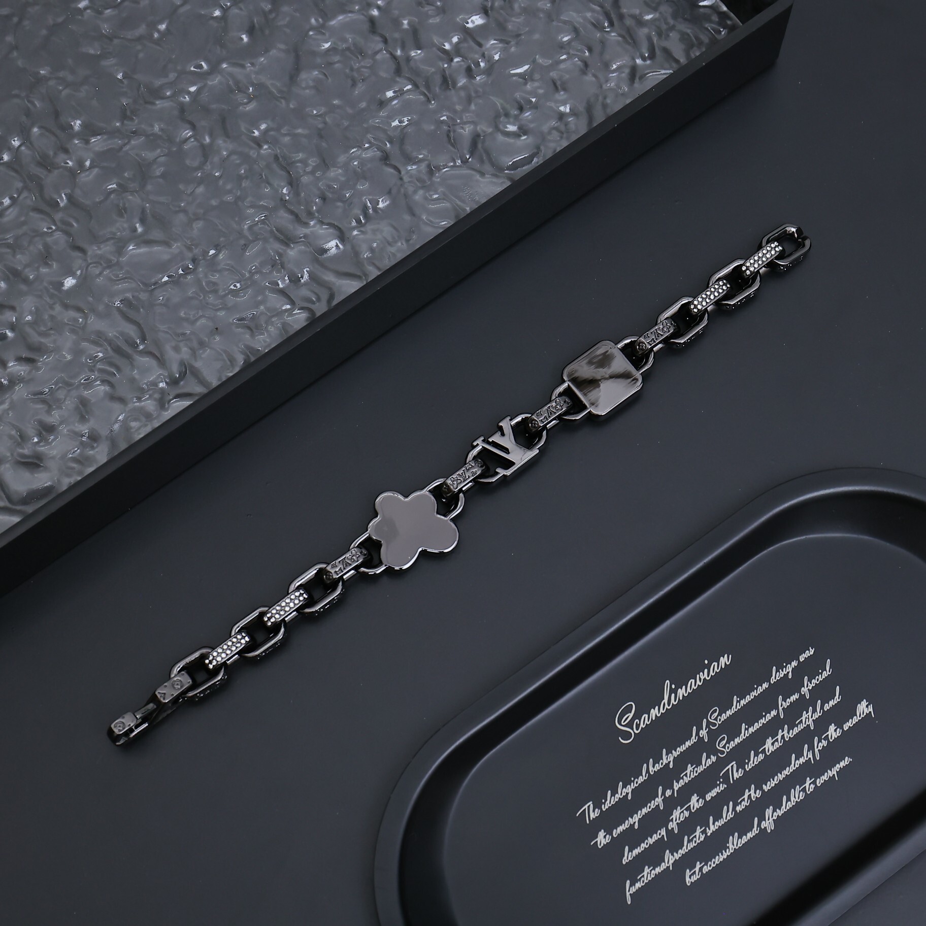 EM Sneakers Louis Vuitton by Tyler, the Creator Paradise Stone Bracelet Black-color