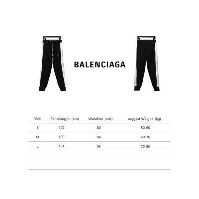 EM Sneakers Balenciaga Triangle Label Sweatpants Black and White 02