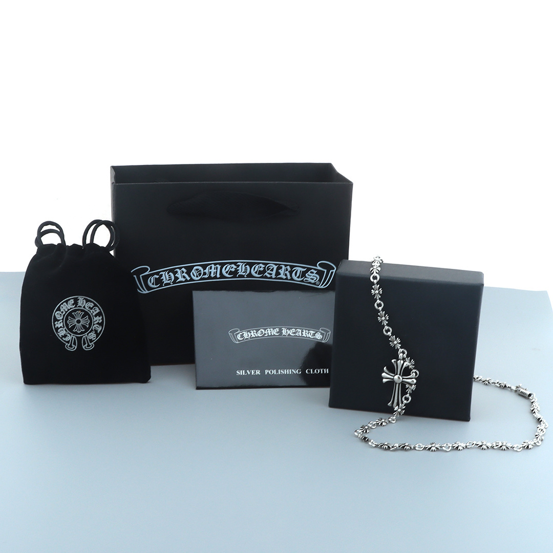 EM Sneakers Chrome Hearts 925 Sterling Silver Cross Necklace
