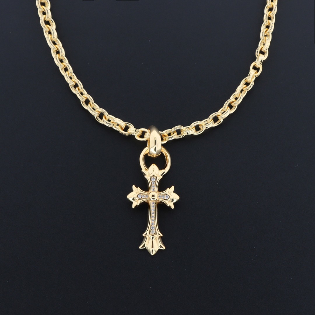 EM Sneakers Chrome Hearts Cross Pendant Necklace Gold