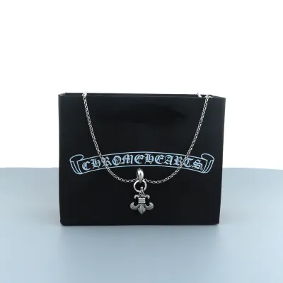 EM Sneakers Chrome Hearts Diamond Anchor Pendant Necklace Silver 02