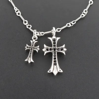 EM Sneakers Chrome Hearts Double Cross Black Diamond Bamboo Necklace Silver 02