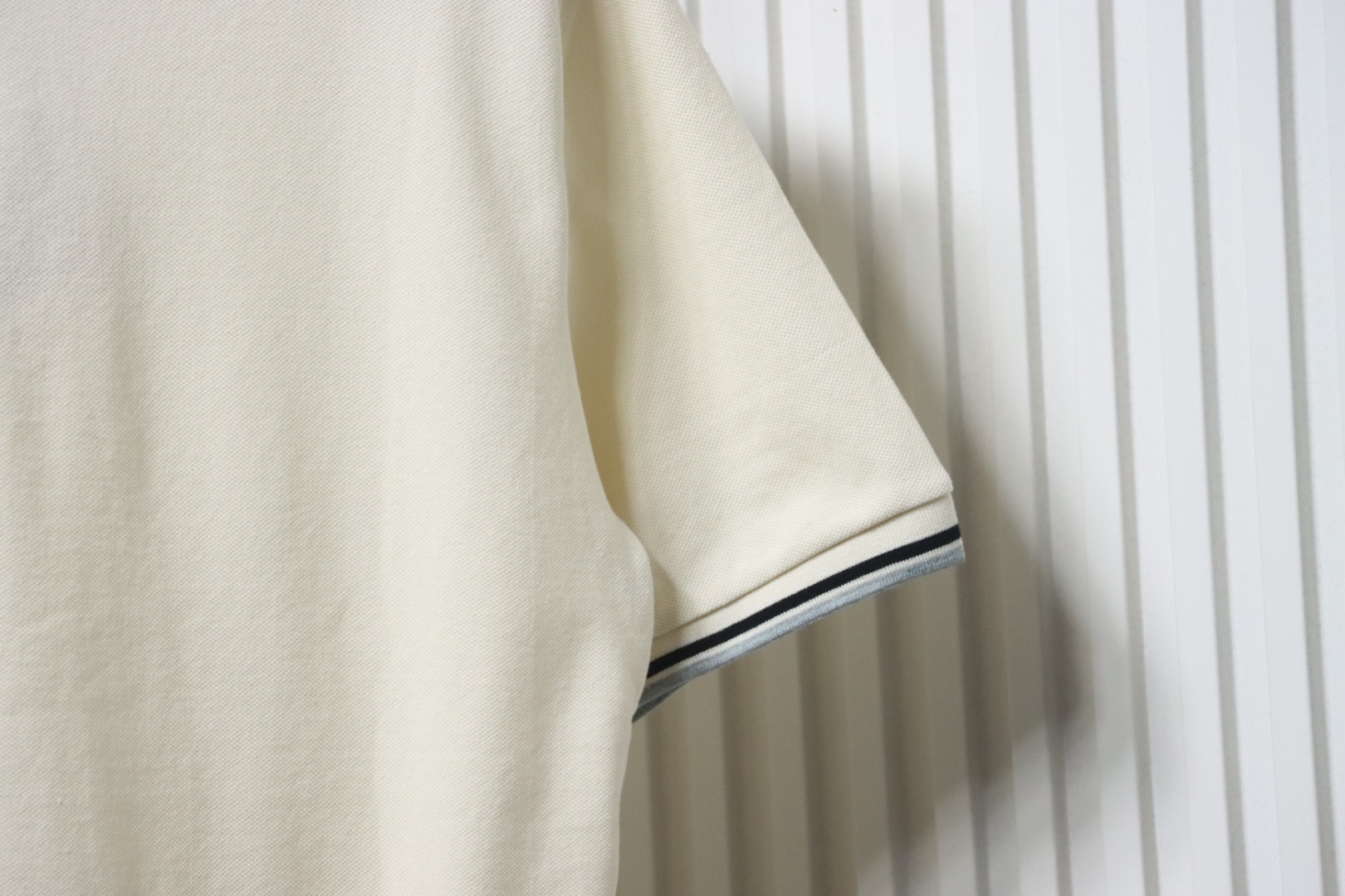 EM Sneakers Miu Miu White Cotton Polo T-shirt with Zipper