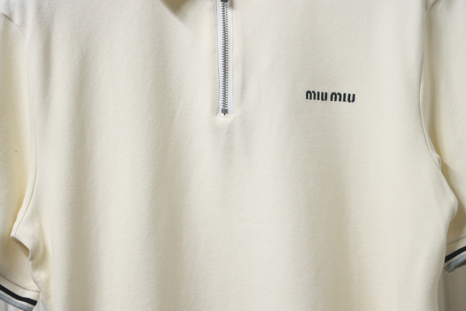 EM Sneakers Miu Miu White Cotton Polo T-shirt with Zipper