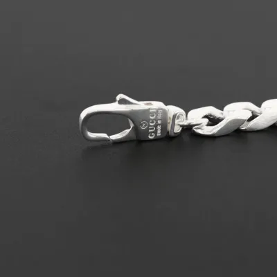 EM Sneakers Gucci Tag Sterling Silver Chain Bracelet 02