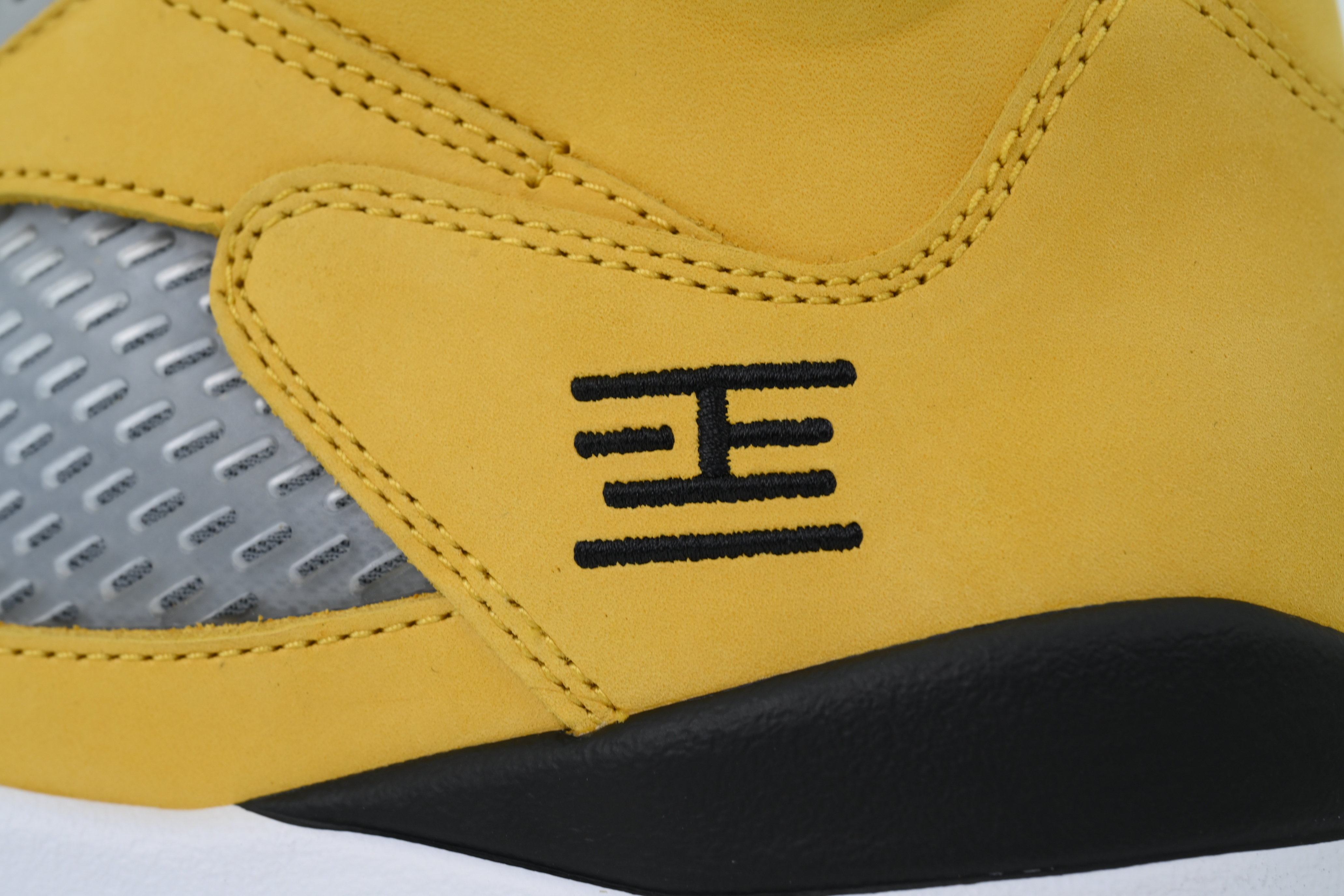 EM Sneakers Air Jordan 5 Retro Tokyo T23 (2025)