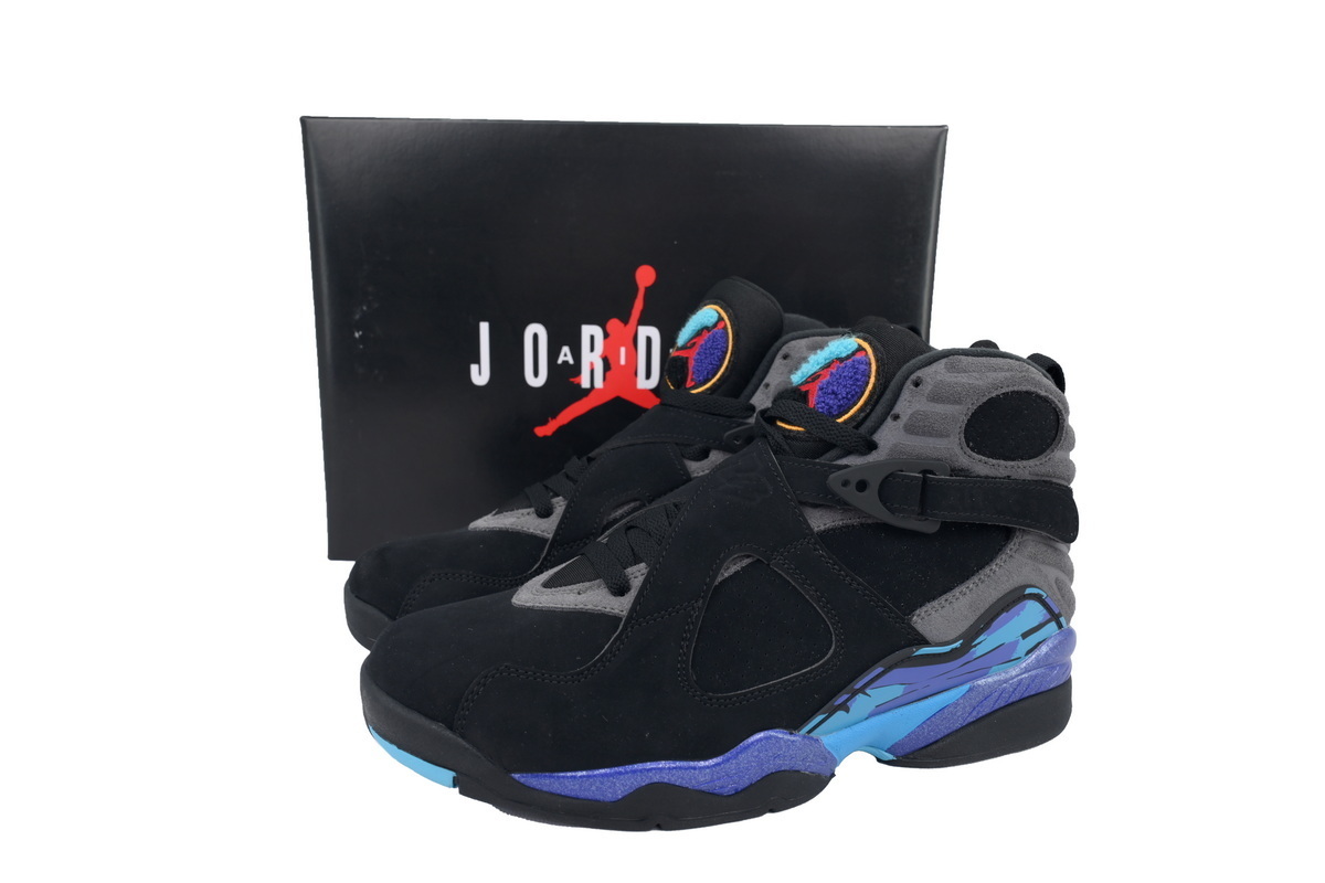 EM Sneakers Air Jordan 8 Retro Aqua (2025)
