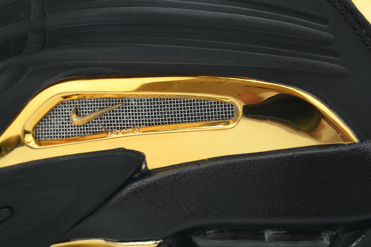 EM Sneakers Nike Nocta x Hot Step 2 Black Gold
