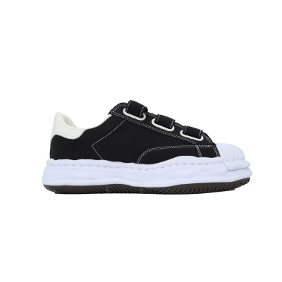 EM Sneakers Mihara Yasuhiro Black and White NO.605 02