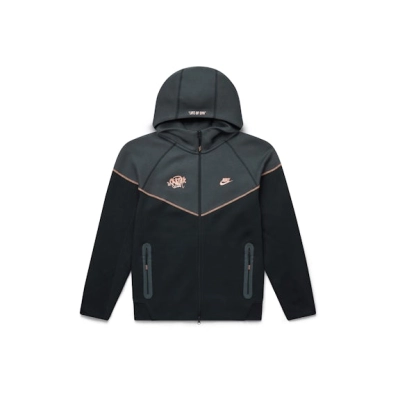 EM Sneakers Nike Sportswear x Central Cee Tech Fleece Hoodie & Joggers Set Black/Metallic Red Bronze 02