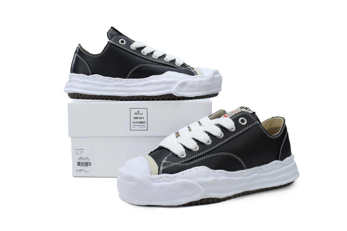 EM Sneakers Mihara Yasuhiro Black and White NO.779