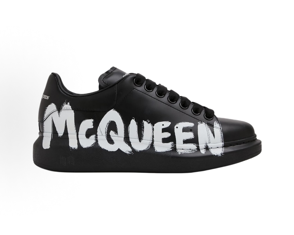 EM Sneakers Alexander McQueen Oversized Graffiti Black White