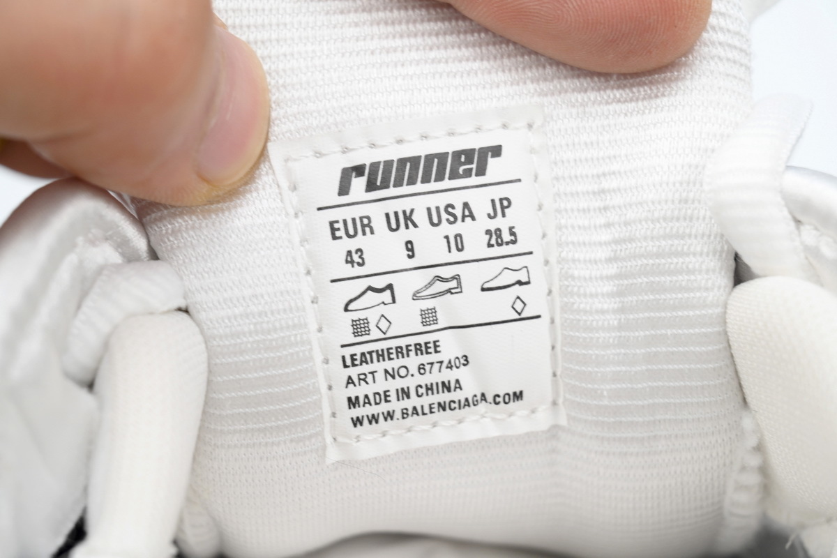 EM Sneakers Balenciaga Runner White Black Gray