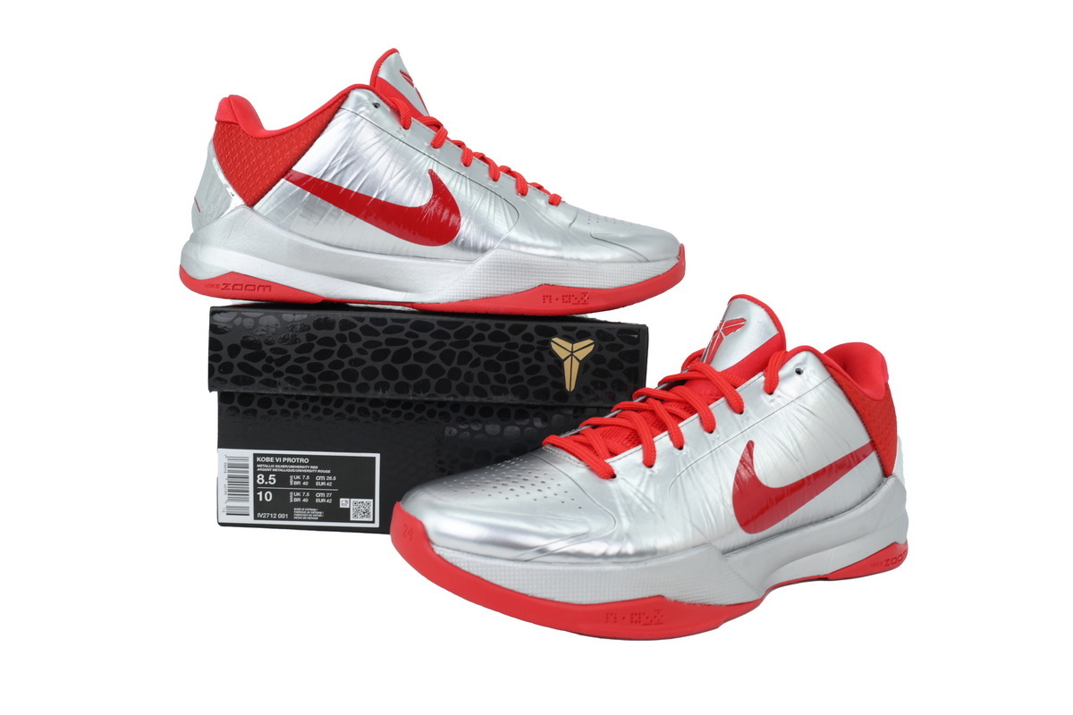 EM Sneakers Caitlin Clark x Nike Zoom Kobe 5 Protro Rookie of the Year