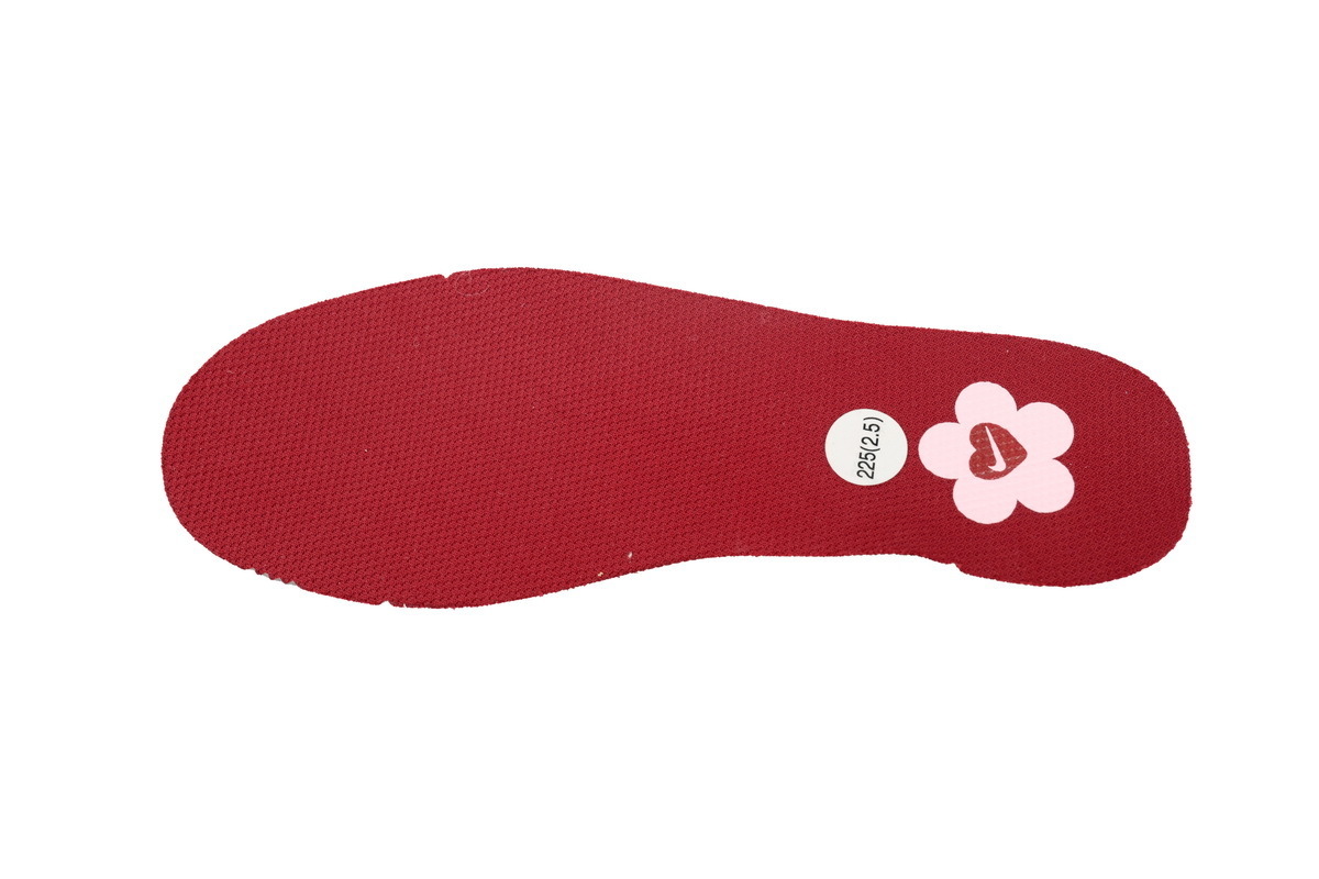 EM Sneakers Nike SB Dunk Low Valentine's Day 2024 Alternate