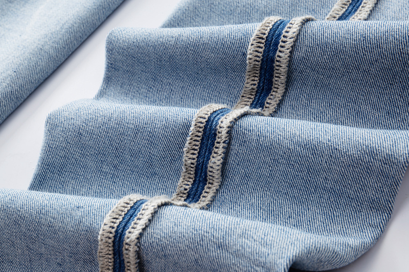 EM Sneakers Amiri Jean 8601