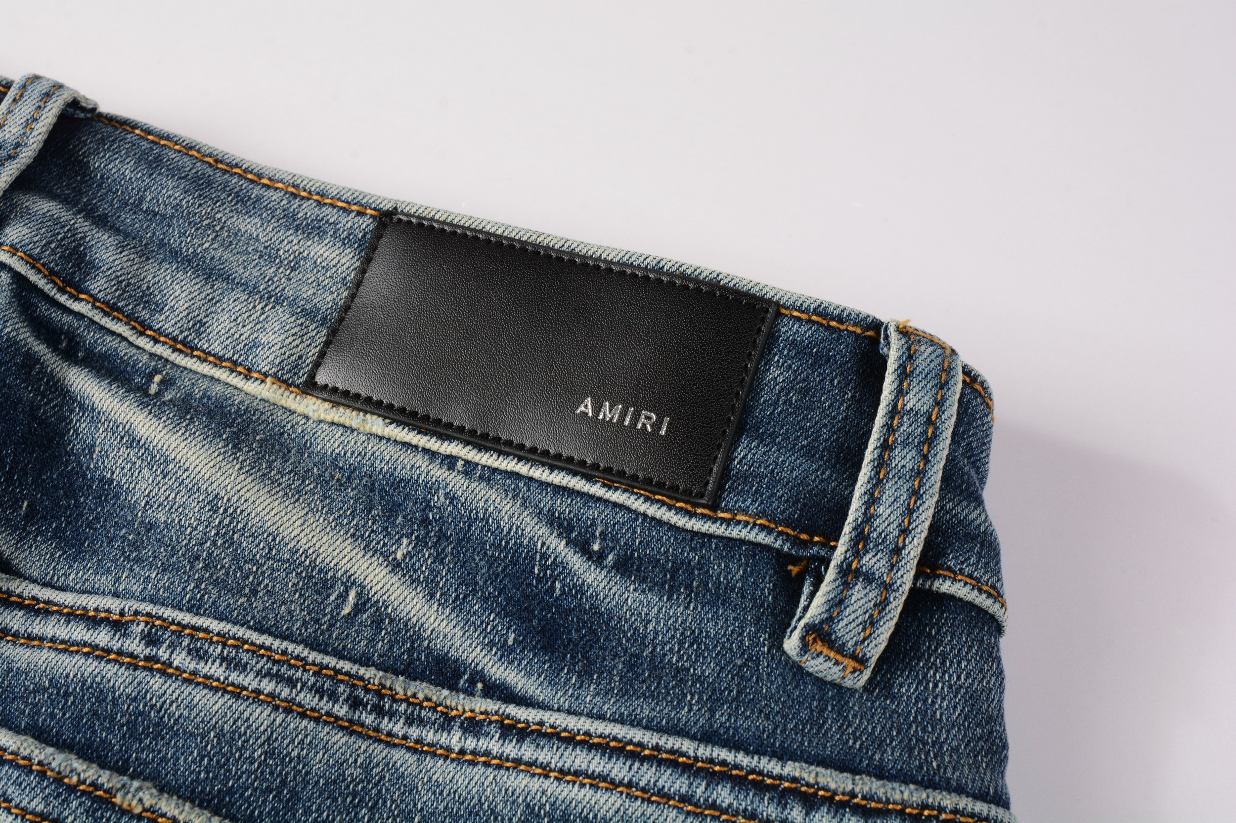 EM Sneakers Amiri Jean 8826