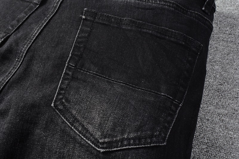 EM Sneakers Amiri Jean 830