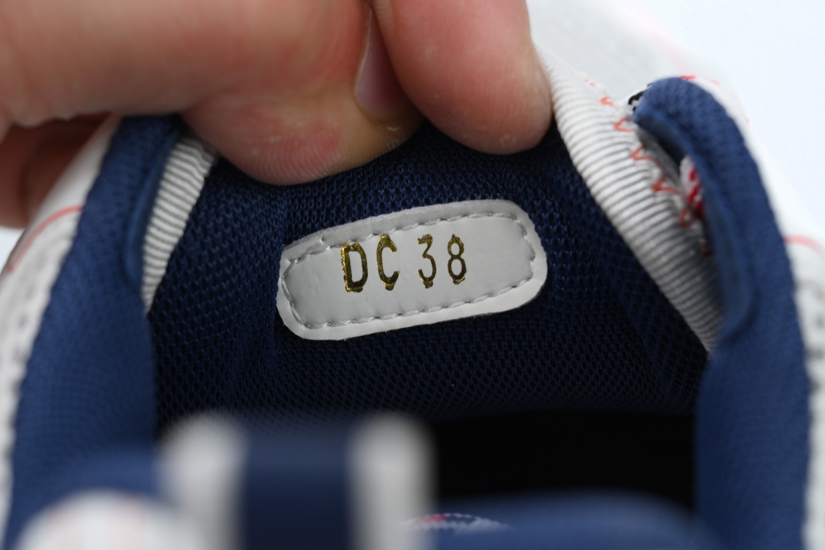 EM Sneakers Dior Chrono Sneaker Mesh with White and Red Leather-Effect Panels