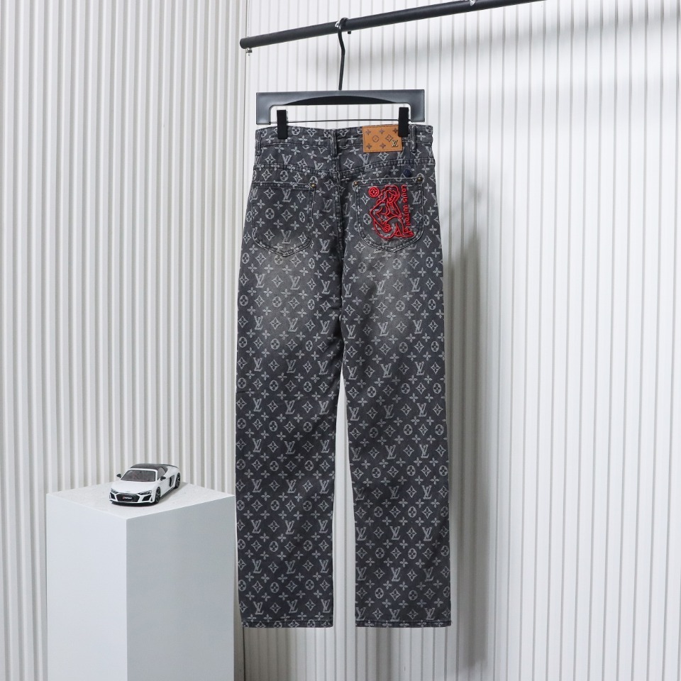 EM Sneakers Louis Vuitton Grey Monogram Distressed Baggy Denim Jean