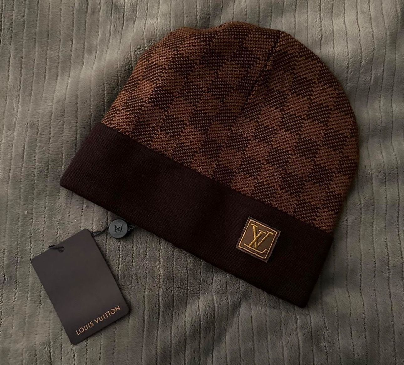 EM Sneakers Louis Vuitton Damier Check Pattern Beanie Brown