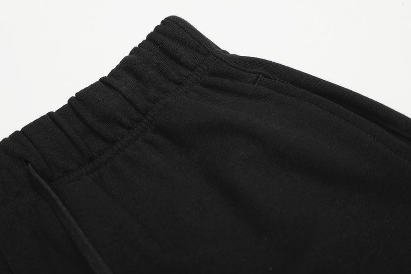 EM Sneakers Fear of God Essentials Classic Sweatshort (SS25) -535 Black