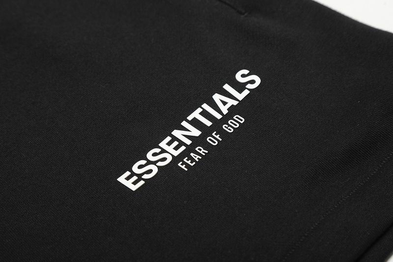 EM Sneakers Fear of God Essentials Classic Sweatshort (SS25) -535 Black