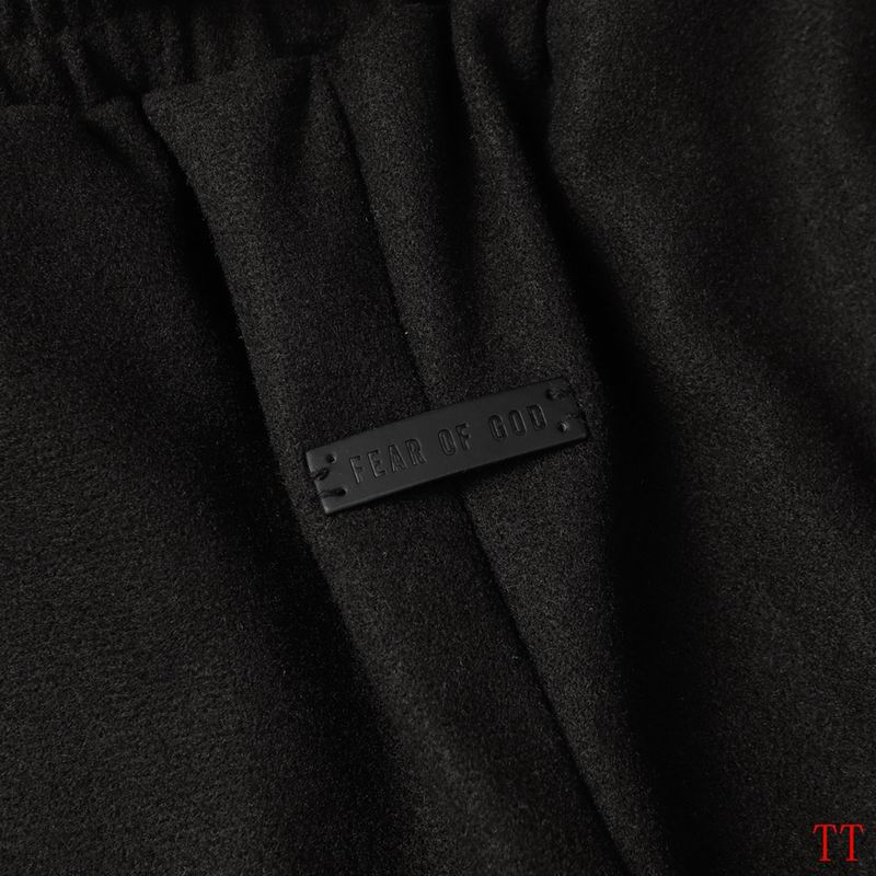 EM Sneakers Fear of God Boiled Wool Striped Relaxed Shorts Black /Brown