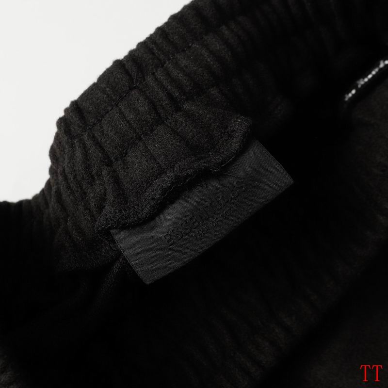 EM Sneakers Fear of God Boiled Wool Striped Relaxed Shorts Black /Brown