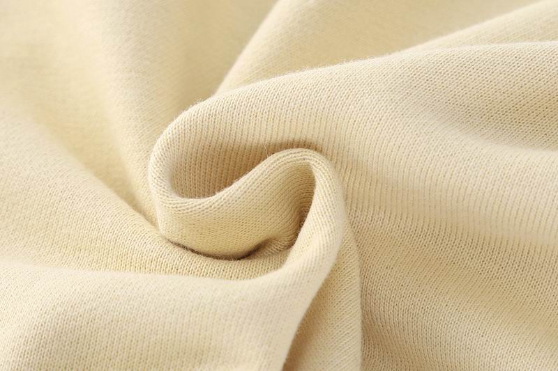 EM Sneakers Fear of God Essentials Sweatshort -010 Apricot