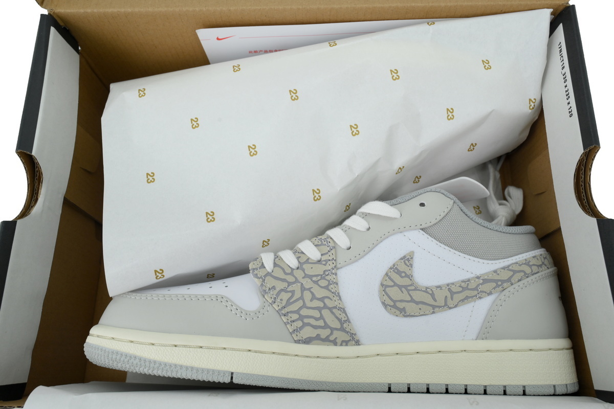 EM Sneakers Air Jordan 1 Low Premium Elephant Print