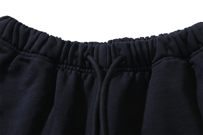 EM Sneakers OFF-WHITE Screw Print Shorts Black & White