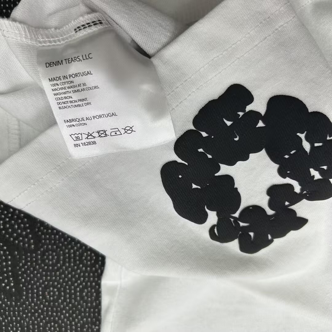 EM Sneakers Denim Tears The Cotton Wreath T-Shirt Royal White Black-DTT13