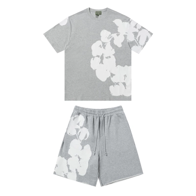 EM Sneakers Denim Tears Big Cotton Wreath T-shirt & Shorts Sets Gray 01