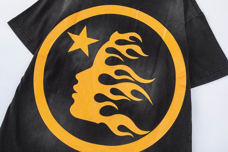 EM Sneakers Hellstar T-Shirt-59 Black Orange