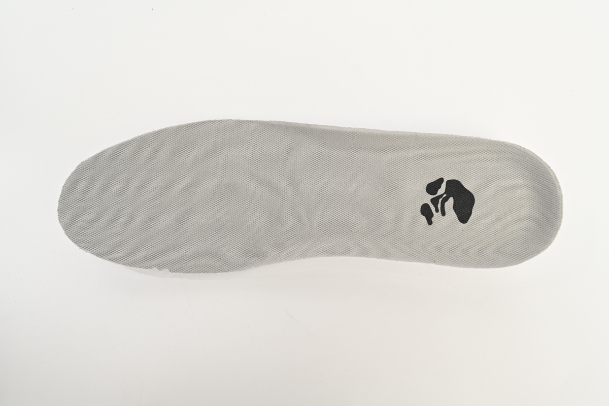 EM Sneakers Off-White Out of Black And White Gray