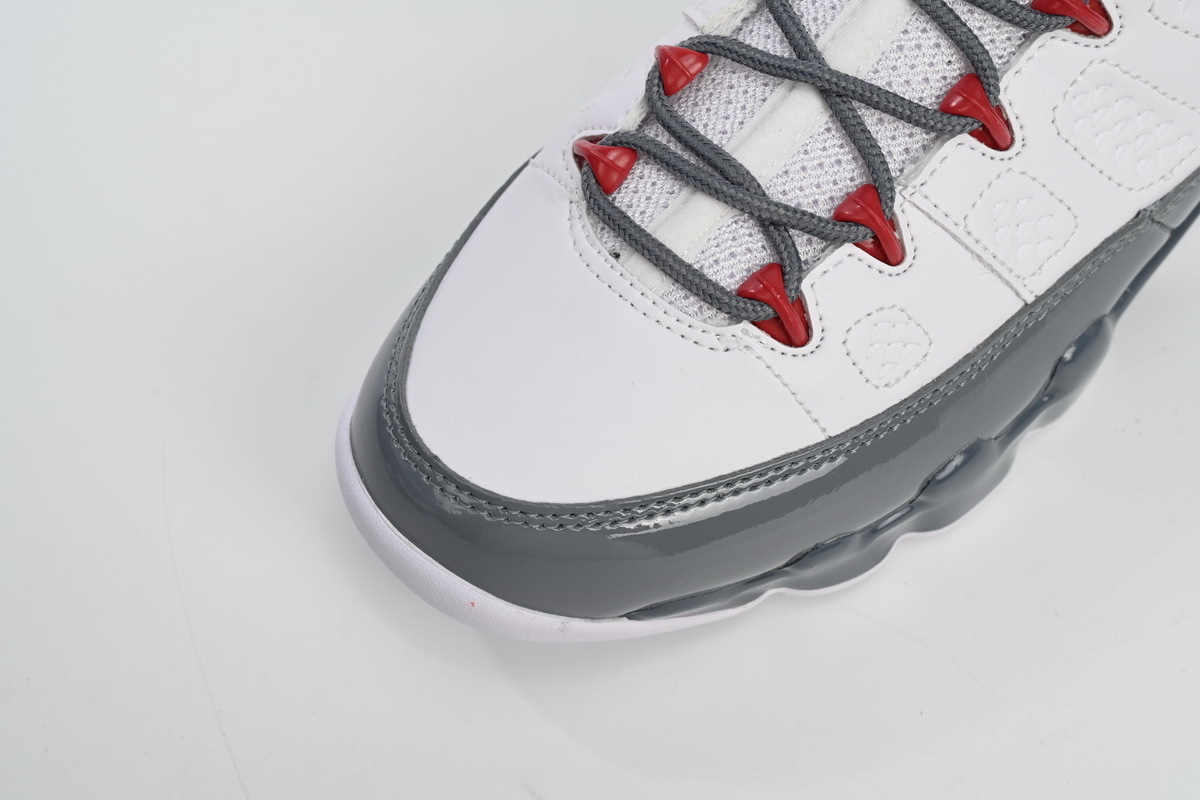 EM Sneakers Air Jordan 9 Retro Fire Red