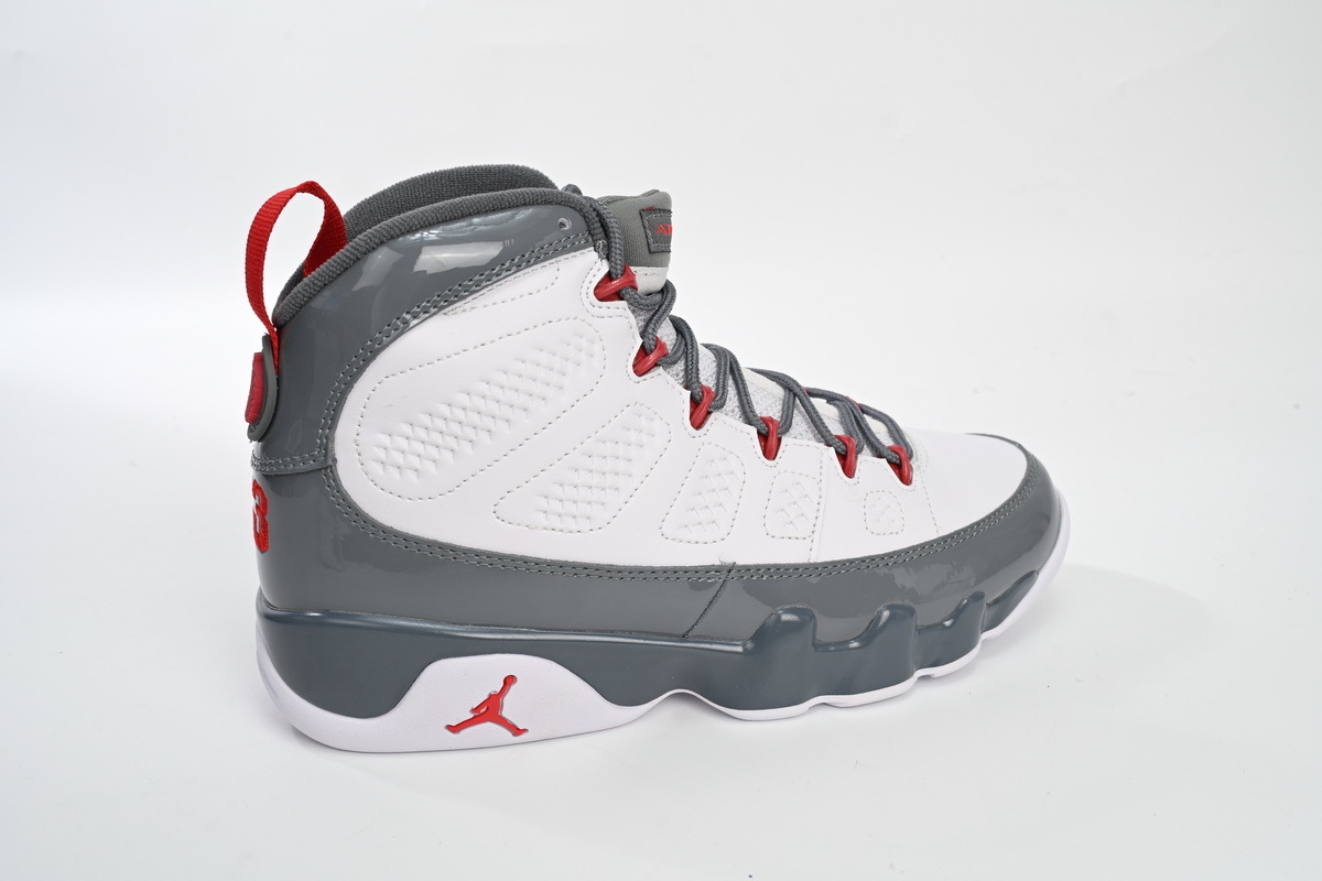 EM Sneakers Air Jordan 9 Retro Fire Red